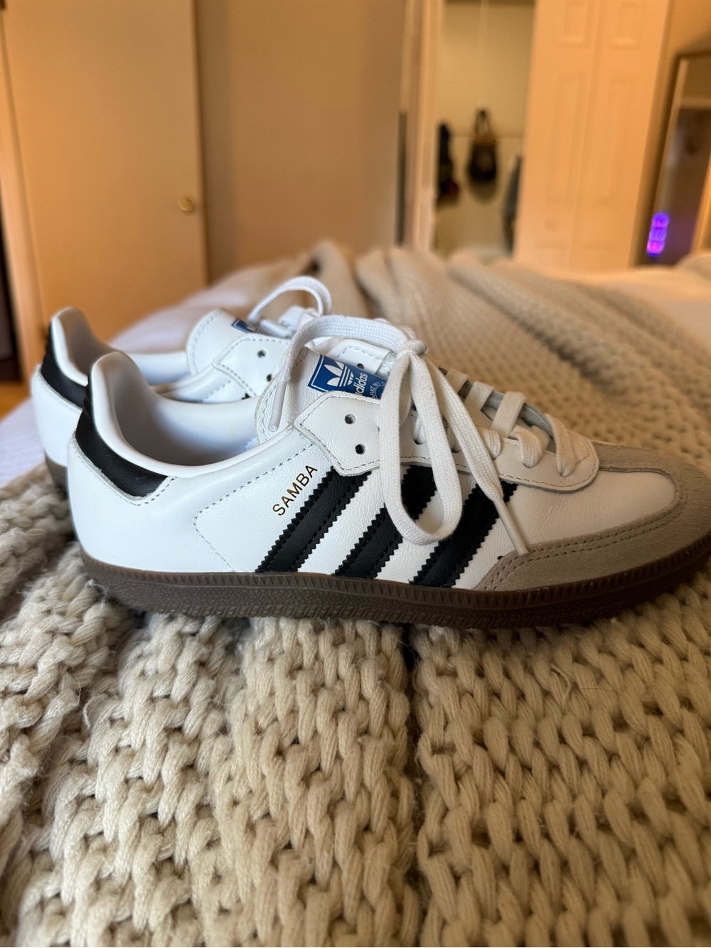 adidas Samba OG — Cloud White / Core Black / Gum